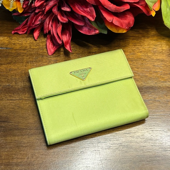 Authentic Prada Compact Wallet - EUC - Picture 11 of 11